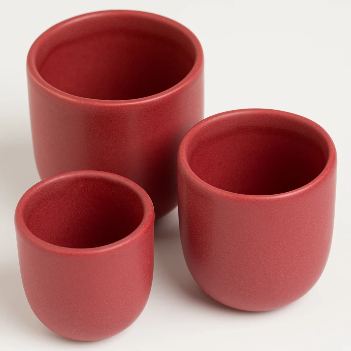 Ceașcă cafea ceramică fără toartă pentru cappuccino, Novum Burgundy Red, 150 ml, roșu grena mat, gresie glazurată manual — fotografia 4