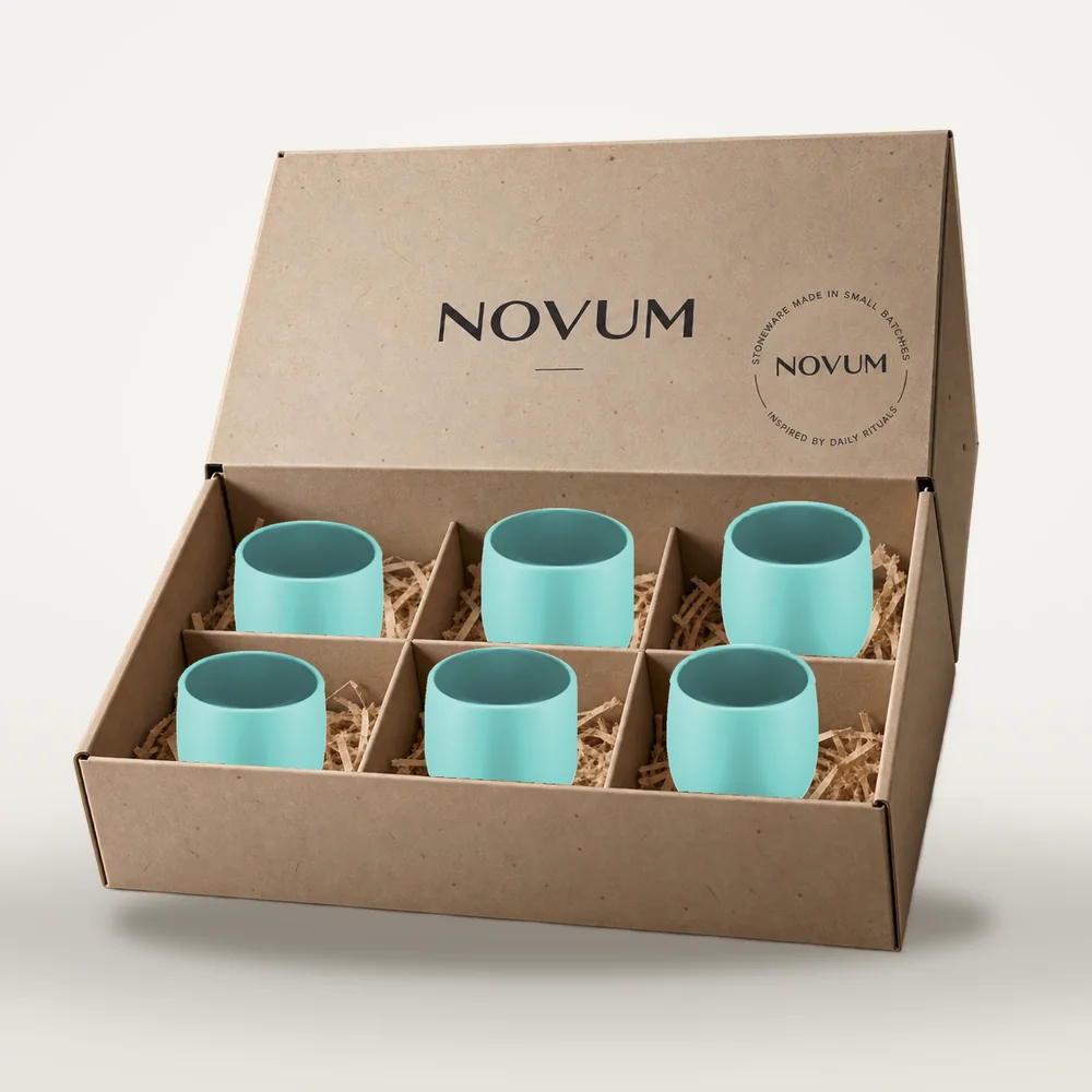 Ceașcă cafea ceramică fără toartă pentru espresso, Novum Aqua Oceanica Blue, 80 ml, albastru deschis lucios, gresie glazurată manual — fotografia 4