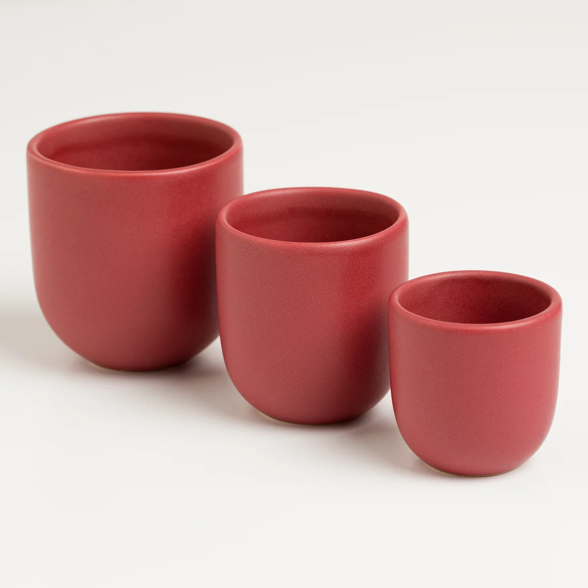 Ceașcă cafea ceramică fără toartă pentru espresso, Novum Burgundy Red, 80 ml, roșu grena mat, gresie glazurată manual — fotografia 3